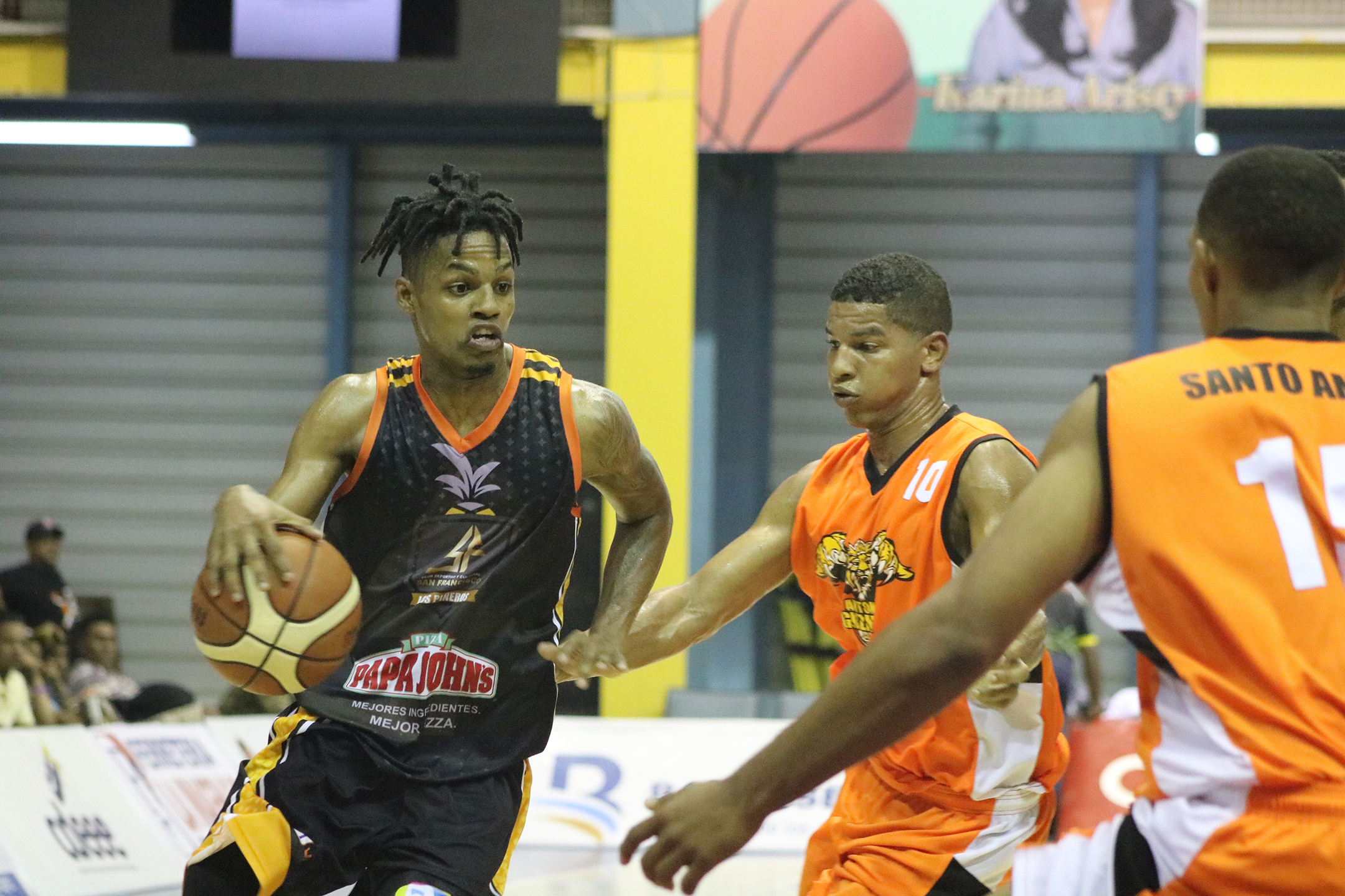 SAN FRANCISCO VENCE A ANTONIO GUZMAN EN SEMIFINAL DEL TORNEO DE BALONCESTO SUPERIOR DE HIGUEY